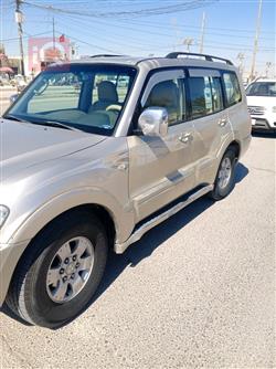 ميتسوبيشي باجيرو